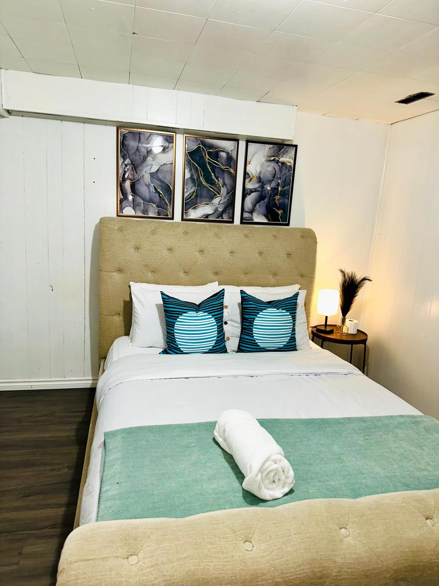 Sten Apartment